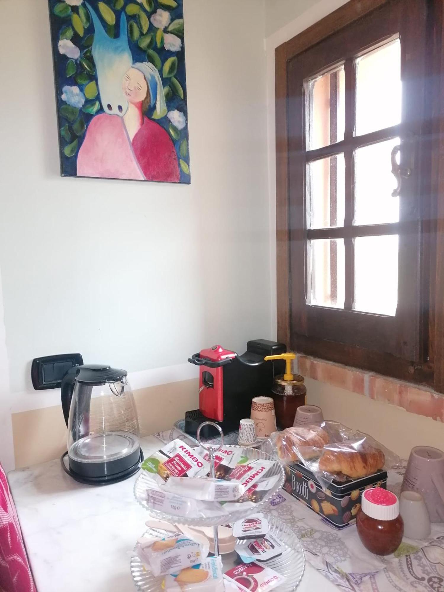 Casale Cavatella Bed & Breakfast Sermoneta Exterior foto