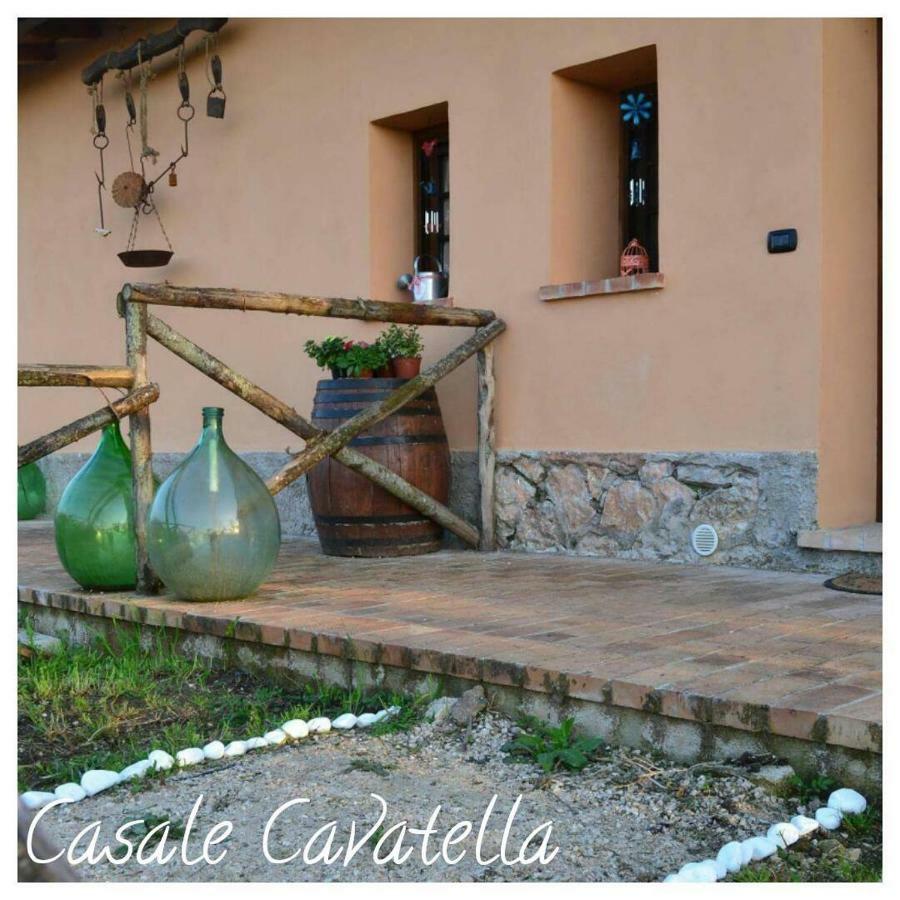 Casale Cavatella Bed & Breakfast Sermoneta Exterior foto